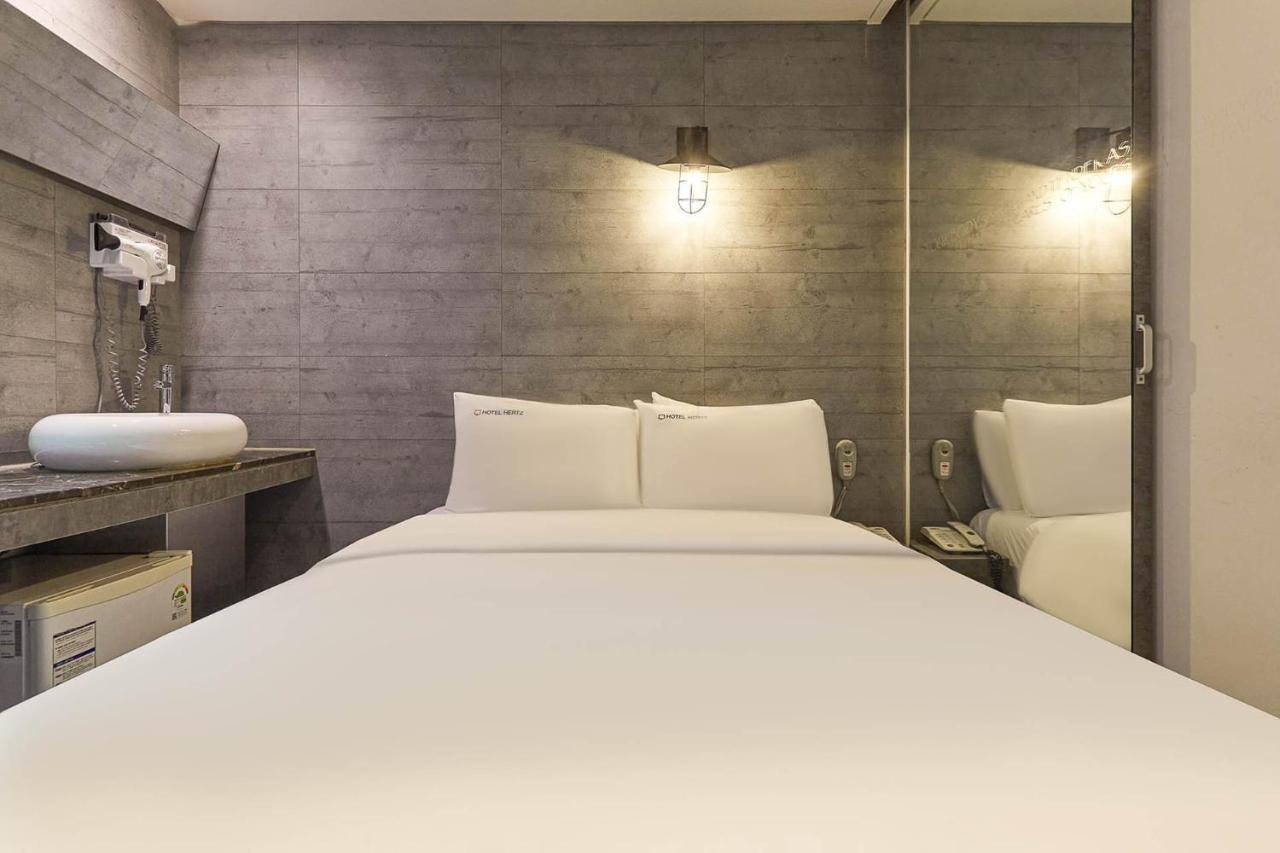 Hertz Hotel Seul Esterno foto