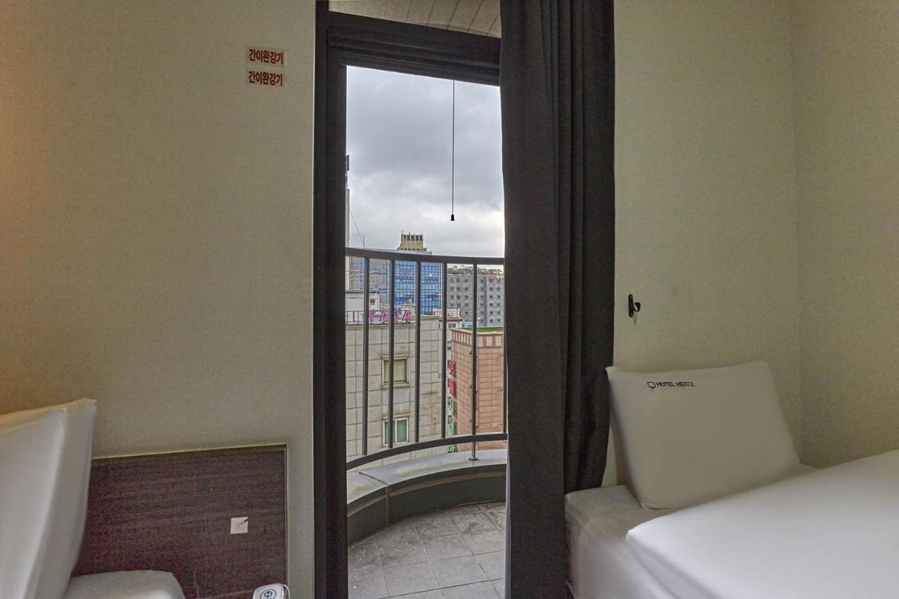 Hertz Hotel Seul Esterno foto